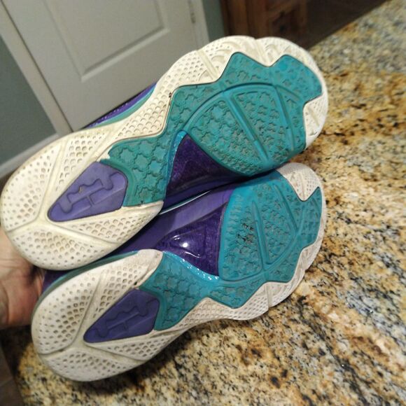 Nike LeBron Summit 2012 Lake Hornets Purple Basketball Men\'s US 9 469764-500 main image 9